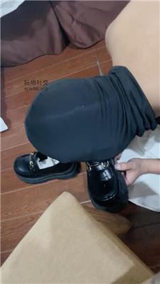 【小凤梨】跪舔纹身小妹的玉足【完整版】 JS250117-20-绳艺套路资源网