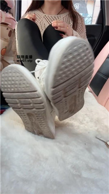 【思si】进来伺候妈妈在车上做    250311-17-绳艺套路资源网